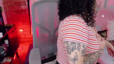 Miss online show from 05-15-26, 11:23