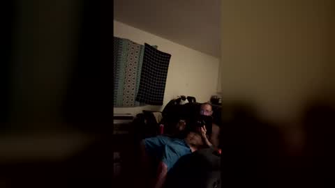 Snapshot of broson123 chatting on 04-12-26, 05:23 broson123 online show from 04-12-26, 05:23