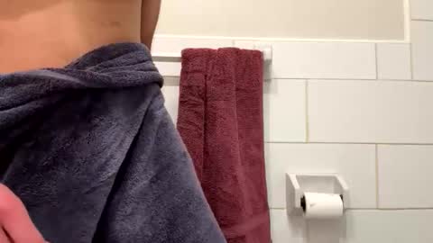 brownboyli online show from 04-12-26, 05:12