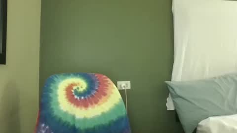 EtherealLilac online show from 04-25-26, 01:41