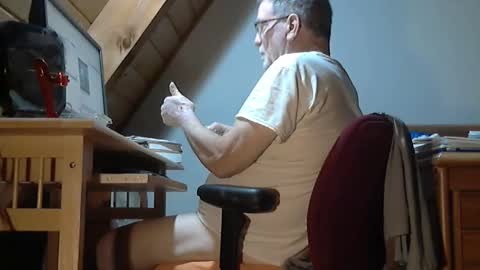 Snapshot of brubar chatting on 05-02-26, 02:49 brubar online show from 05-02-26, 02:49