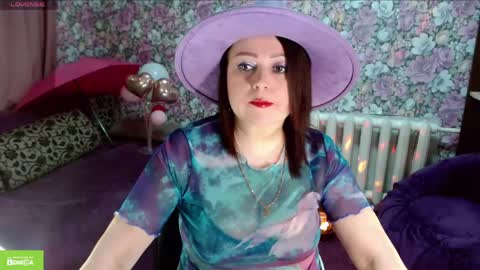 Julia online show from 04-20-26, 06:53