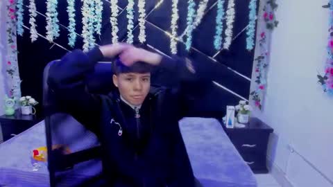 Snapshot of bruno_cruz chatting on 02-10-26, 02:04 Bruno Cruz online show from 02-10-26, 02:04