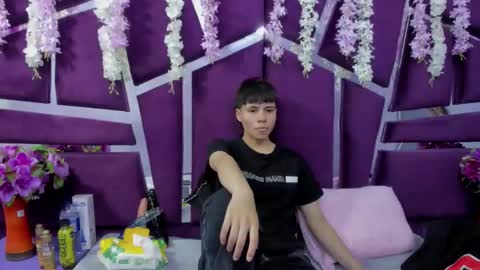 Snapshot of bruno_cruz chatting on 02-21-26, 02:56 Bruno Cruz online show from 02-21-26, 02:56