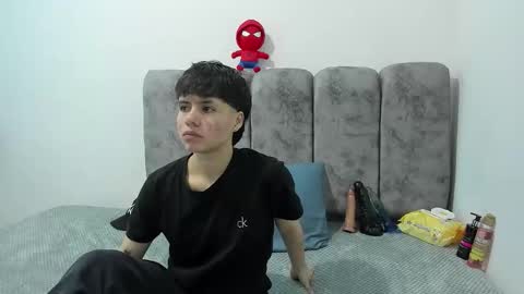 Snapshot of bruno_cruz chatting on 03-26-26, 02:39 Bruno Cruz online show from 03-26-26, 02:39