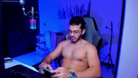 Bruno online show from 05-17-26, 03:59