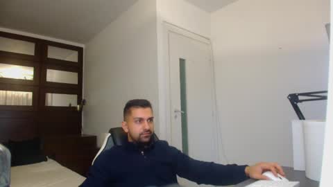 BryceReign online show from 04-17-26, 05:32