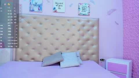 Snapshot of bubblex_ chatting on 06-23-26, 12:58 online show from 06-23-26, 12:58