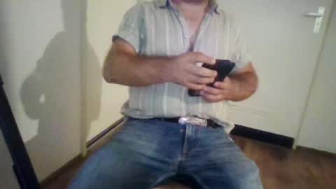 Snapshot of buck_bronson chatting on 07-16-26, 11:00 Buck online show from 07-16-26, 11:00