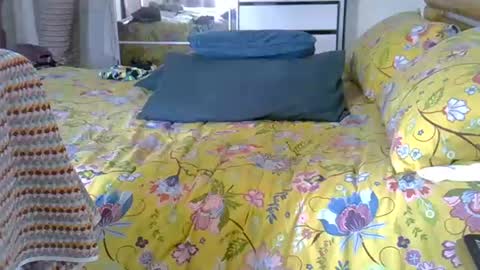 buckey12 online show from 07-12-26, 04:42