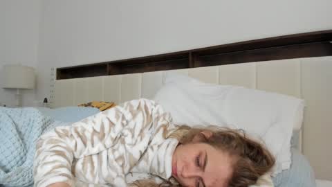 Buffy online show from 09-20-25, 03:24