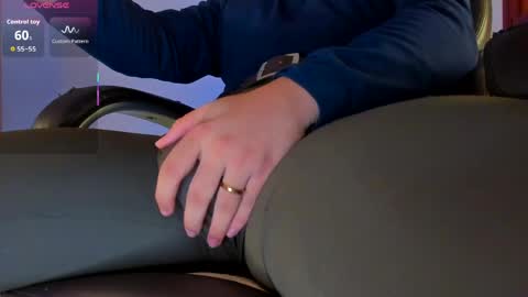 John online show from 04-03-26, 03:48