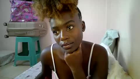 bunny_bliss1 online show from 06-11-26, 07:50