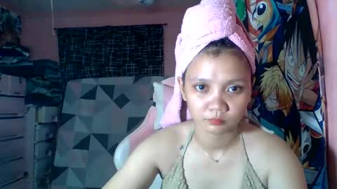 bunny_flower18 online show from 05-17-26, 10:00