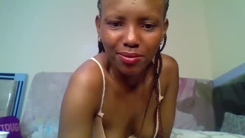 bunnydiva_ online show from 11-14-25, 11:46