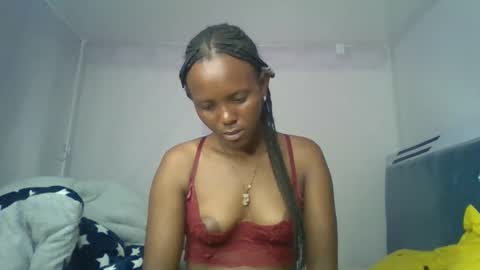 bunnydiva_ online show from 05-17-26, 12:08