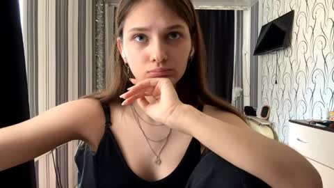 Bella online show from 05-12-26, 11:40