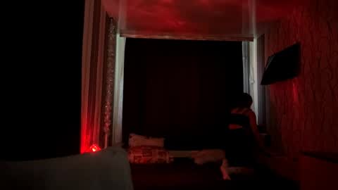 Bella online show from 05-17-26, 10:11