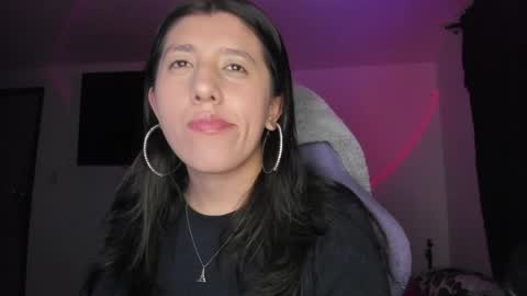 Jess online show from 05-25-26, 02:17