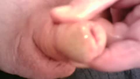 Snapshot of burnside13 chatting on 11-08-25, 11:25 Hamish online show from 11-08-25, 11:25