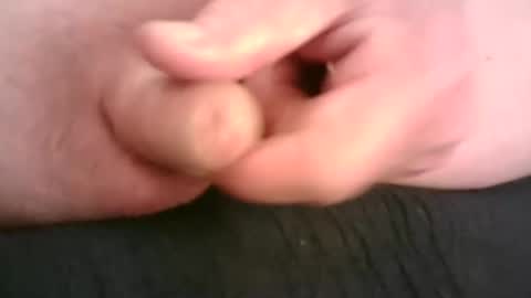 Snapshot of burnside13 chatting on 04-05-26, 06:49 Hamish online show from 04-05-26, 06:49