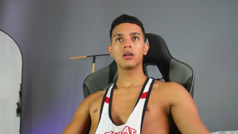 Buster independent model online show from 05-24-26, 02:33