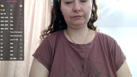 Emma online show from 04-06-26, 08:48