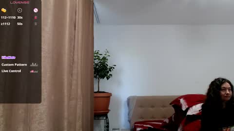 Emma online show from 06-11-26, 08:56