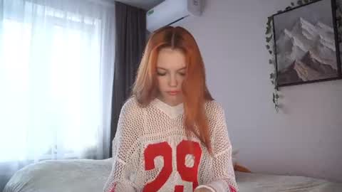 Snapshot of butteflai chatting on 06-22-26, 07:27 butteflai online show from 06-22-26, 07:27