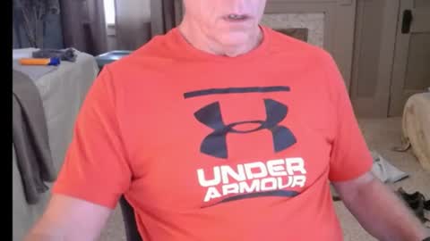 Snapshot of buttnakedfun954737 chatting on 06-21-26, 11:24 Miles online show from 06-21-26, 11:24