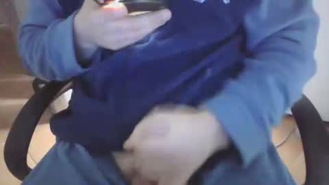 Snapshot of butulus chatting on 03-31-26, 10:59 butulus online show from 03-31-26, 10:59