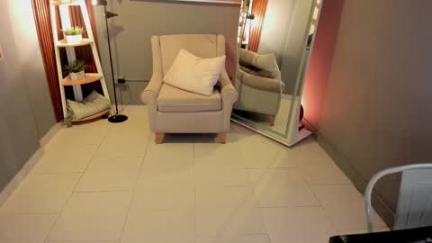 I am Katherine  online show from 03-21-26, 11:04