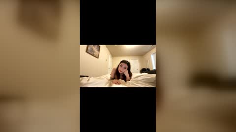 Snapshot of cakenfrosting chatting on 03-23-26, 11:31 cakenfrosting online show from 03-23-26, 11:31