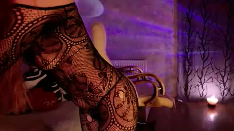 EMPERATRIZ online show from 05-12-26, 09:56
