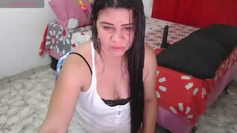 caliente_in_passion online show from 06-20-26, 04:04