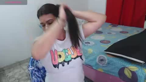 caliente_in_passion online show from 07-10-26, 04:28
