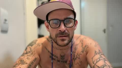 CaliforniaBrazilian online show from 06-12-26, 12:53