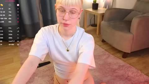 Snapshot of call_me_heaven chatting on 04-25-26, 03:42 Good girl Ann online show from 04-25-26, 03:42