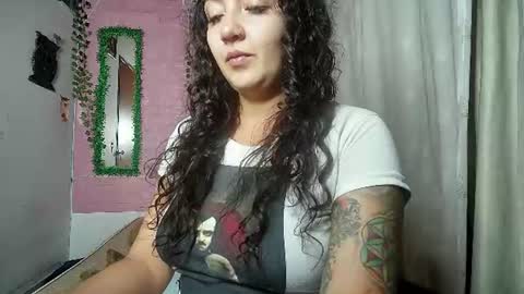 paula online show from 07-04-26, 01:23