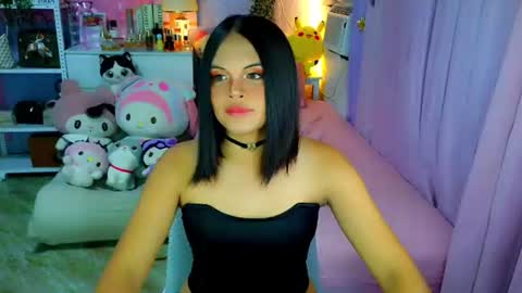 Mia online show from 06-23-26, 03:59