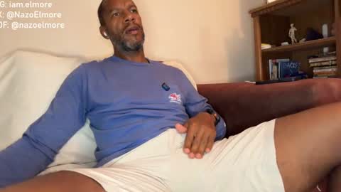 Snapshot of callmeelmore chatting on 06-15-26, 03:20 My name is Robert Dont be shysay hi I love to chat. For requests or dirty talk please use tips online show from 06-15-26, 03:20