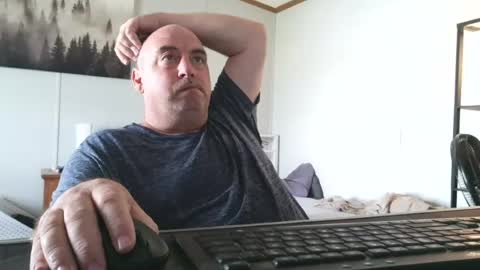 longjohn74 online show from 07-27-26, 04:14
