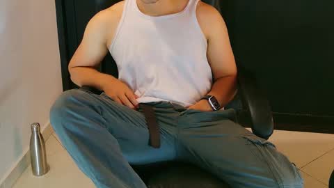 camara110 online show from 01-24-25, 04:16