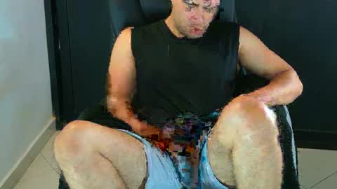 camara110 online show from 02-04-25, 04:39