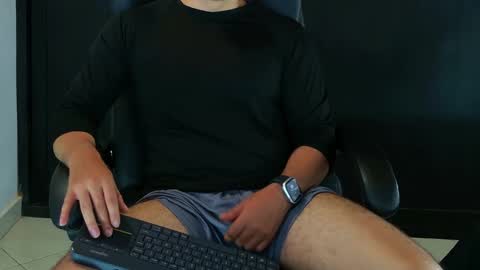 camara110 online show from 02-06-25, 08:45