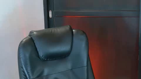 camara110 online show from 09-26-25, 05:39