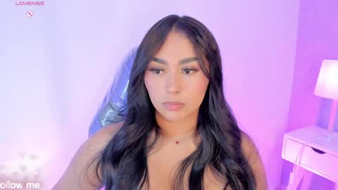 Camelia Smith online show from 04-18-26, 05:33