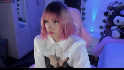 Snapshot of cami_mila99 chatting on 03-04-25, 05:32 CAMI online show from 03-04-25, 05:32