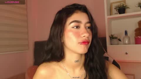 Snapshot of camiilaatorres chatting on 05-15-26, 11:45 camila online show from 05-15-26, 11:45