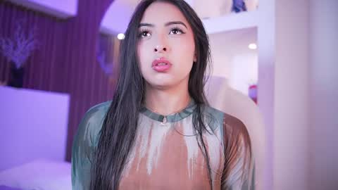 Camila online show from 04-06-26, 03:37